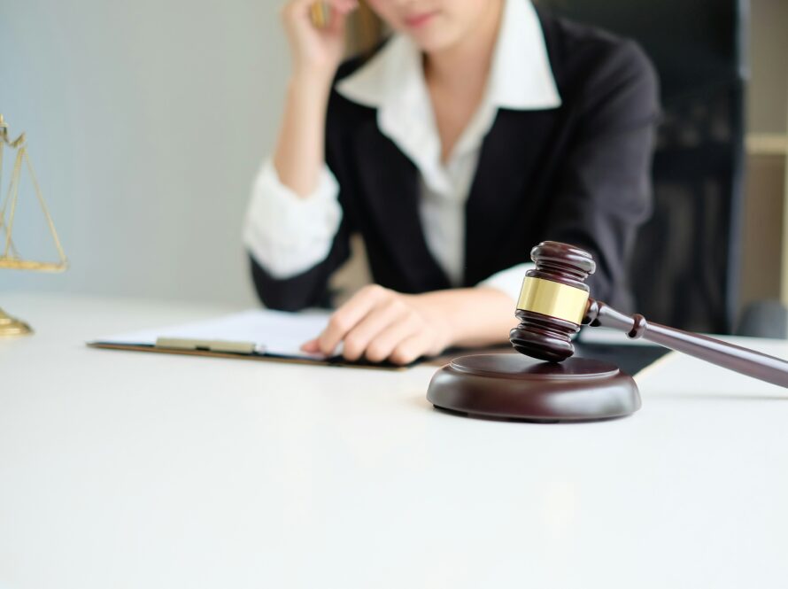 personal injury lawyer
